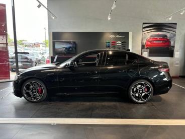 ALFA ROMEO CERTIFIED Alfa Romeo Giulia 2.2 Diesel 160ch Veloce At8 occasion certifiée - Berline Diesel Rouge - Nimes Cedex 9 - 3550732_3