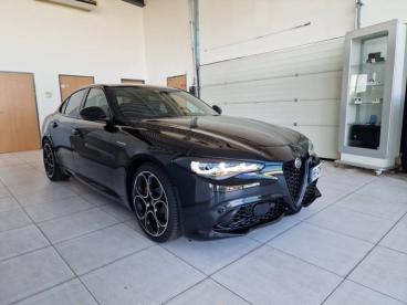 ALFA ROMEO CERTIFIED Alfa Romeo Giulia 2.2 Diesel 160ch Veloce At8 occasion certifiée - Berline Diesel Noir Vulcano Métallisée - Evreux - 3591585_3