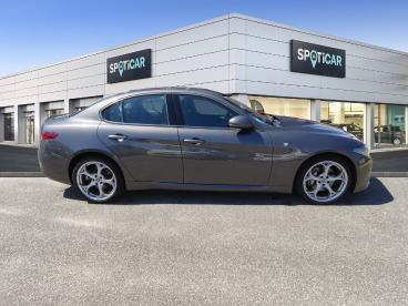 ALFA ROMEO CERTIFIED Alfa Romeo Giulia 2.2 Jtd 190ch Ti At8 My22 occasion certifiée - Berline Diesel Gris Vesuvio Métallisée - Laval - 3598615_4