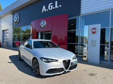 ALFA ROMEO CERTIFIED Alfa Romeo Giulia 2.2 Diesel 160ch Veloce At8 occasion certifiée - Berline Diesel Gris Panarea Métallisée - Salon De Provence Cedex - 3717212_1