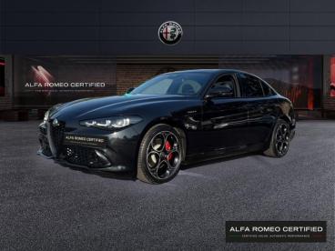 ALFA ROMEO CERTIFIED Alfa Romeo Giulia 2.2 Diesel 210ch Veloce Q4 At8 occasion certifiée - Berline Diesel Noir Vulcano Métallisée - Beziers - 3750678_1