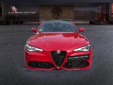 ALFA ROMEO CERTIFIED Alfa Romeo Giulia 2.2 Jtd 190ch Sprint At8 My22 occasion certifiée - Berline Diesel Rouge - Bourgoin-jallieu - 3757145_2