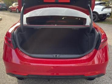 ALFA ROMEO CERTIFIED Alfa Romeo Giulia 2.2 Jtd 190ch Sprint At8 My22 occasion certifiée - Berline Diesel Rouge - Bourgoin-jallieu - 3757145_5