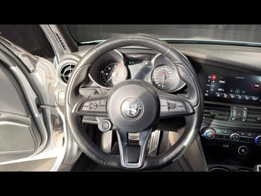 ALFA ROMEO CERTIFIED Alfa Romeo Giulia 2.2 Jtd 190ch Ti At8 My22 occasion certifiée - Berline Diesel Gris Vesuvio Métallisée - Orleans Cedex 02 - 3805901_4