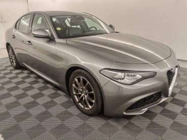 ALFA ROMEO CERTIFIED Alfa Romeo Giulia 2.2 Jtd 160ch Super At8 My20 occasion certifiée - Berline Diesel Gris Stromboli - Aubiere - 3814592_3
