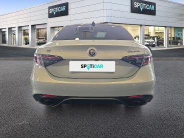 ALFA ROMEO CERTIFIED Alfa Romeo Giulia 2.2 Diesel 210ch Veloce Q4 At8 occasion certifiée - Berline Diesel Gris Panarea Métallisée - Annemasse - 3855234_5