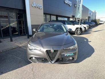 SPOTICAR Alfa Romeo Giulia 2.2 136 Ch At8 Business Occasion - Berline Diesel Gris - Manosque - 1203890464_1