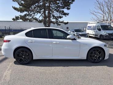 SPOTICAR Alfa Romeo Giulia 2.2 210 Ch At8 Q4 Veloce Occasion - Berline Diesel B00 - Saint-etienne - 1203938782_4
