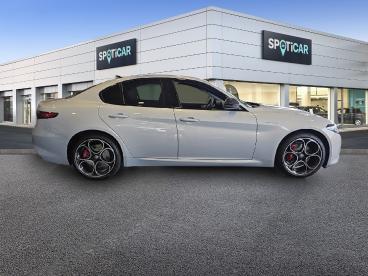 ALFA ROMEO CERTIFIED Alfa Romeo Giulia 2.2 Diesel 210ch Veloce Q4 At8 occasion certifiée - Berline Diesel Gris Panarea Métallisée - Annemasse - 3950180_4