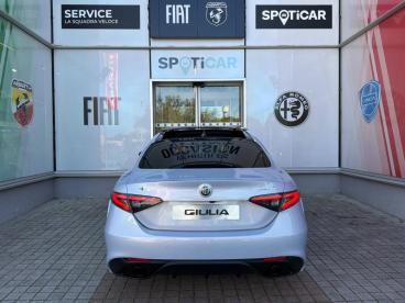 ALFA ROMEO CERTIFIED Alfa Romeo Giulia 2.2 Diesel 210ch Veloce Q4 At8 occasion certifiée - Berline Diesel Gris Panarea Métallisée - Montpellier Cedex 3 - 4001285_5