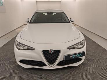 ALFA ROMEO CERTIFIED Alfa Romeo Giulia 2.2 Jtd 160ch Super At8 My22 occasion certifiée - Berline Diesel Blanc Alfa Pastel - Aubiere - 4011855_2