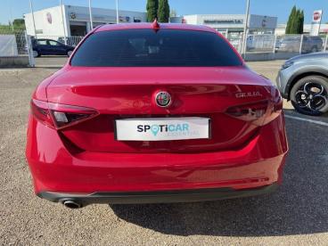 ALFA ROMEO CERTIFIED Alfa Romeo Giulia 2.2 Jtd 160ch Super At8 My20 occasion certifiée - Berline Diesel Rouge - Arles Cedex - 4143049_4