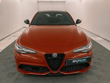 ALFA ROMEO CERTIFIED Alfa Romeo Giulia 2.2 Diesel 210ch Veloce Q4 At8 occasion certifiée - Berline Diesel Rouge - Aubiere - 4145950_2