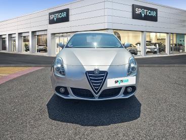 SPOTICAR Alfa Romeo Giulietta 1.4 Tb Multiair 170ch Exclusive Stop&start Tct Occasion - Berline Essence Gris Magnesio - Reims - 1203562299_2
