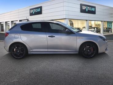 ALFA ROMEO CERTIFIED Alfa Romeo Giulietta 1.4 Tb Multiair 150ch Imola Stop&start occasion certifiée - Berline Essence Gris Silverstone - Nice - 3622960_4
