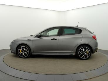 SPOTICAR Alfa Romeo Giulietta Serie 3 2.0 Jtdm 170 Ch S&s Tct Veloce Occasion - Berline Diesel Gris - Nanterre - 1203913931_2