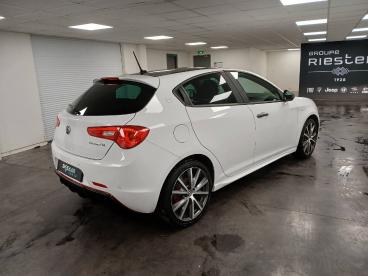 SPOTICAR Alfa Romeo Giulietta Serie 2 1.4 Tb Multiair 150 Ch S&s Imola Occasion - Berline Essence Blanc - Mareuil Les Meaux - 1204130803_5