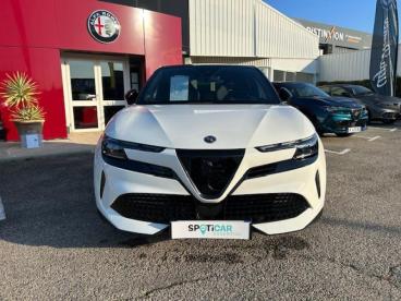 ALFA ROMEO CERTIFIED Alfa Romeo Junior Elettrica 156ch Speciale occasion certifiée - Suv Electrique Blanc Sempione Pastel/toit Noir - Arles Cedex - 3251037_2