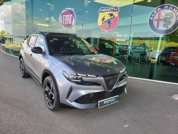 ALFA ROMEO CERTIFIED Alfa Romeo Junior 1.2 Ibrida 136ch Premium Dct6 occasion certifiée - Suv Hybride Gris Arese Métallisée - Saint-georges-des-coteaux - 3439463_1