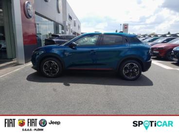ALFA ROMEO CERTIFIED Alfa Romeo Junior Elettrica 156ch Speciale occasion certifiée - Suv Electrique Bleu Navigli Métallisée/toit Noir - Plerin - 3526979_2