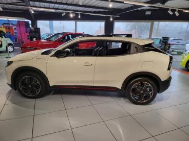 ALFA ROMEO CERTIFIED Alfa Romeo Junior Elettrica 156ch Speciale occasion certifiée - Suv Electrique Blanc - Annemasse - 3600905_5