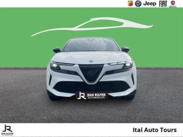ALFA ROMEO CERTIFIED Alfa Romeo Junior Elettrica 156ch Techno Prime Cee De 4600€ Deduite occasion certifiée - Suv Electrique Blanc Sempione Pastel/toit Noir - Chambray Les Tours - 3631934_2