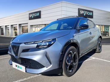 ALFA ROMEO CERTIFIED Alfa Romeo Junior 1.2 Ibrida 136ch Premium Dct6 Q4 occasion certifiée - Suv Hybride Gris Arese Métallisée/toit Noir - Orvault - 3642858_1
