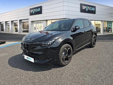 SPOTICAR Alfa Romeo Junior 1.2 Ibrida 145ch Intensa E-dct6 Q4 Occasion - Suv-4x4 Hybride Noir - Reims - 1203659587_1