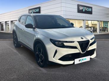 SPOTICAR Alfa Romeo Junior 1.2 Ibrida 136ch Speciale Dct6 Occasion - Suv-4x4 Hybride Blanc Sempione Pastel/toit Noir - Anthy-sur-leman - 1203716944_3