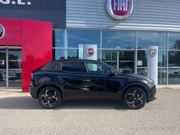 ALFA ROMEO CERTIFIED Alfa Romeo Junior 1.2 Ibrida 136ch Speciale Dct6 occasion certifiée - Suv Hybride Noir Tortona Pastel - Salon De Provence Cedex - 3719122_2