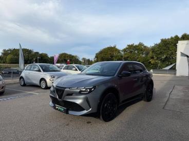 ALFA ROMEO CERTIFIED Alfa Romeo Junior 1.2 Ibrida 136ch Dct6 occasion certifiée - Suv Hybride Gris Arese Métallisée - Salon De Provence Cedex - 3744122_5