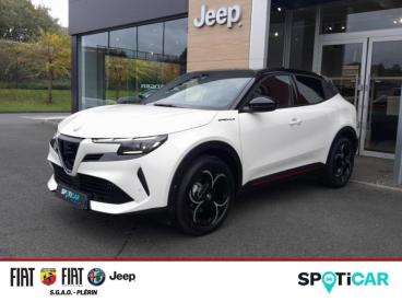 ALFA ROMEO CERTIFIED Alfa Romeo Junior 1.2 Ibrida 136ch Speciale Dct6 occasion certifiée - Suv Hybride Blanc Sempione Pastel/toit Noir - Plerin - 3760956_1