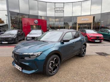 ALFA ROMEO CERTIFIED Alfa Romeo Junior 1.2 Ibrida 145ch Premium E-dct6 Q4 occasion certifiée - Suv Hybride Bleu Navigli Métallisée/toit Noir - Nimes Cedex 9 - 3802212_1