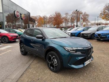 ALFA ROMEO CERTIFIED Alfa Romeo Junior 1.2 Ibrida 145ch Premium E-dct6 Q4 occasion certifiée - Suv Hybride Bleu Navigli Métallisée/toit Noir - Nimes Cedex 9 - 3802212_5