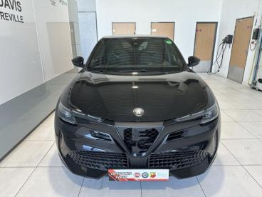 ALFA ROMEO CERTIFIED Alfa Romeo Junior Elettrica 280ch Veloce occasion certifiée - Suv Electrique Noir Tortona Pastel - Evreux - 3807715_2