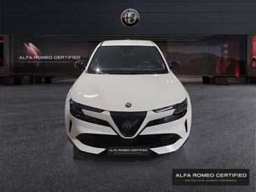 SPOTICAR Alfa Romeo Junior 1.2 Ibrida 136ch Premium Dct6 Occasion - Suv-4x4 Hybride Blanc - Aix En Provence - 1203823539_2