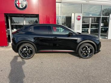ALFA ROMEO CERTIFIED Alfa Romeo Junior 1.2 Ibrida 145ch Speciale E-dct6 occasion certifiée - Suv Hybride Noir Tortona Pastel - Salon De Provence Cedex - 3850973_4