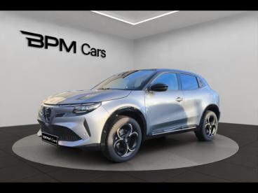 ALFA ROMEO CERTIFIED Alfa Romeo Junior 1.2 Ibrida 145ch Intensa E-dct6 Q4 occasion certifiée - Suv Hybride Gris Arese Métallisée/toit Noir - Laval - 3874459_1