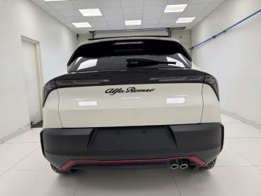 SPOTICAR Alfa Romeo Junior 1.2 Ibrida 136ch Speciale Dct6 Occasion - Suv-4x4 Hybride Blanc - Yvetot - 1203883598_5