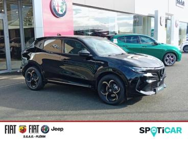 ALFA ROMEO CERTIFIED Alfa Romeo Junior 1.2 Ibrida 136ch Intensa Dct6 occasion certifiée - Suv Hybride Noir - Plerin - 3887469_2