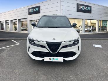 ALFA ROMEO CERTIFIED Alfa Romeo Junior 1.2 Ibrida 136ch Premium Dct6 occasion certifiée - Suv Hybride Blanc Sempione Pastel/toit Noir - Bourges - 3900668_2