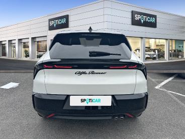 ALFA ROMEO CERTIFIED Alfa Romeo Junior 1.2 Ibrida 136ch Premium Dct6 occasion certifiée - Suv Hybride Blanc Sempione Pastel/toit Noir - Bourges - 3900668_5