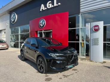 ALFA ROMEO CERTIFIED Alfa Romeo Junior Elettrica 156ch Speciale occasion certifiée - Suv Electrique Noir Tortona Pastel - Salon De Provence Cedex - 3914663_1