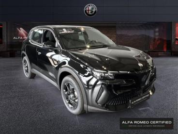 ALFA ROMEO CERTIFIED Alfa Romeo Junior 1.2 Ibrida 145ch E-dct6 occasion certifiée - Suv Hybride Noir Tortona Pastel - Beziers - 3915284_3