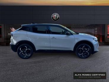 ALFA ROMEO CERTIFIED Alfa Romeo Junior Elettrica 156ch 54kwh Sprint occasion certifiée - Suv Electrique Ivoire Scala Métallisée/toit Noir - Beziers - 4001294_4