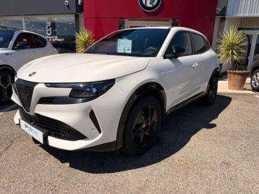 ALFA ROMEO CERTIFIED Alfa Romeo Junior 1.2 Ibrida 136ch Premium Dct6 occasion certifiée - Suv Hybride Blanc - Arles Cedex - 4005714_3