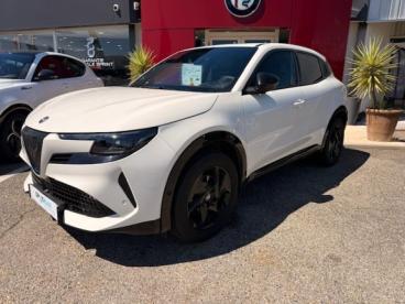 ALFA ROMEO CERTIFIED Alfa Romeo Junior 1.2 Ibrida 136ch Premium Dct6 occasion certifiée - Suv Hybride Blanc - Arles Cedex - 4005714_4