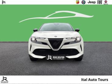 ALFA ROMEO CERTIFIED Alfa Romeo Junior Elettrica 156ch 54kwh Ti Prime Cee De 4800€ Deduit occasion certifiée - Suv Electrique Blanc Sempione Pastel/toit Noir - Chambray Les Tours - 4011858_2