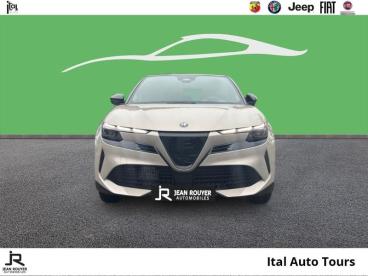 ALFA ROMEO CERTIFIED Alfa Romeo Junior Ibrida Speciale E-dct6 occasion certifiée - Suv Hybride Ivoire Scala Métallisée/toit Noir - Chambray Les Tours - 4011866_2