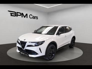 ALFA ROMEO CERTIFIED Alfa Romeo Junior 1.2 Ibrida 145ch Premium E-dct6 occasion certifiée - Suv Hybride Blanc - Orleans Cedex 02 - 4032980_1
